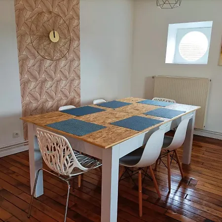Appartement Coeur Centre-Ville Cosy Et Chaleureux Rue Carnot Chalons-en-Champagne Exterior photo